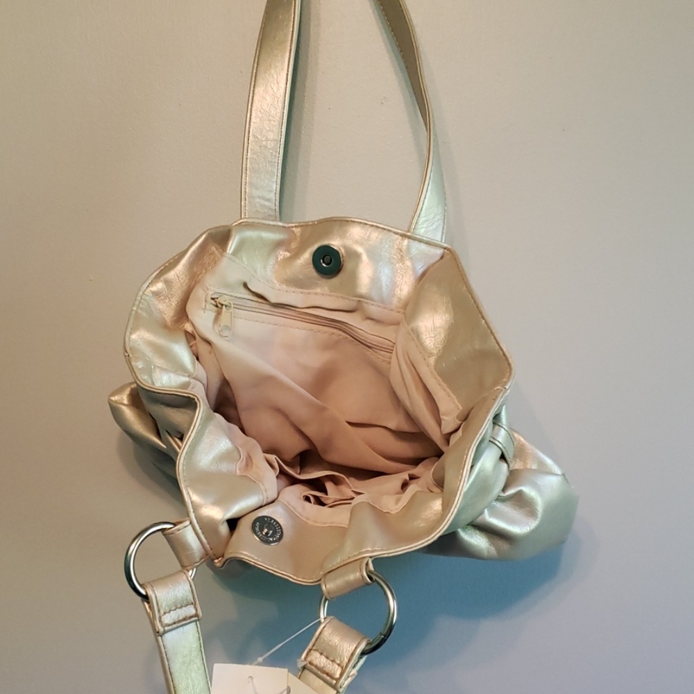 Purse - Picture 3 of 4
